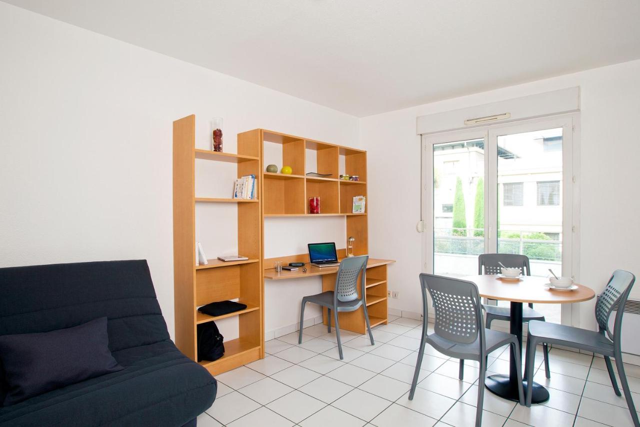Sejours & Affaires Annecy Le Pont Neuf Aparthotel Cran-Gevrier Ngoại thất bức ảnh