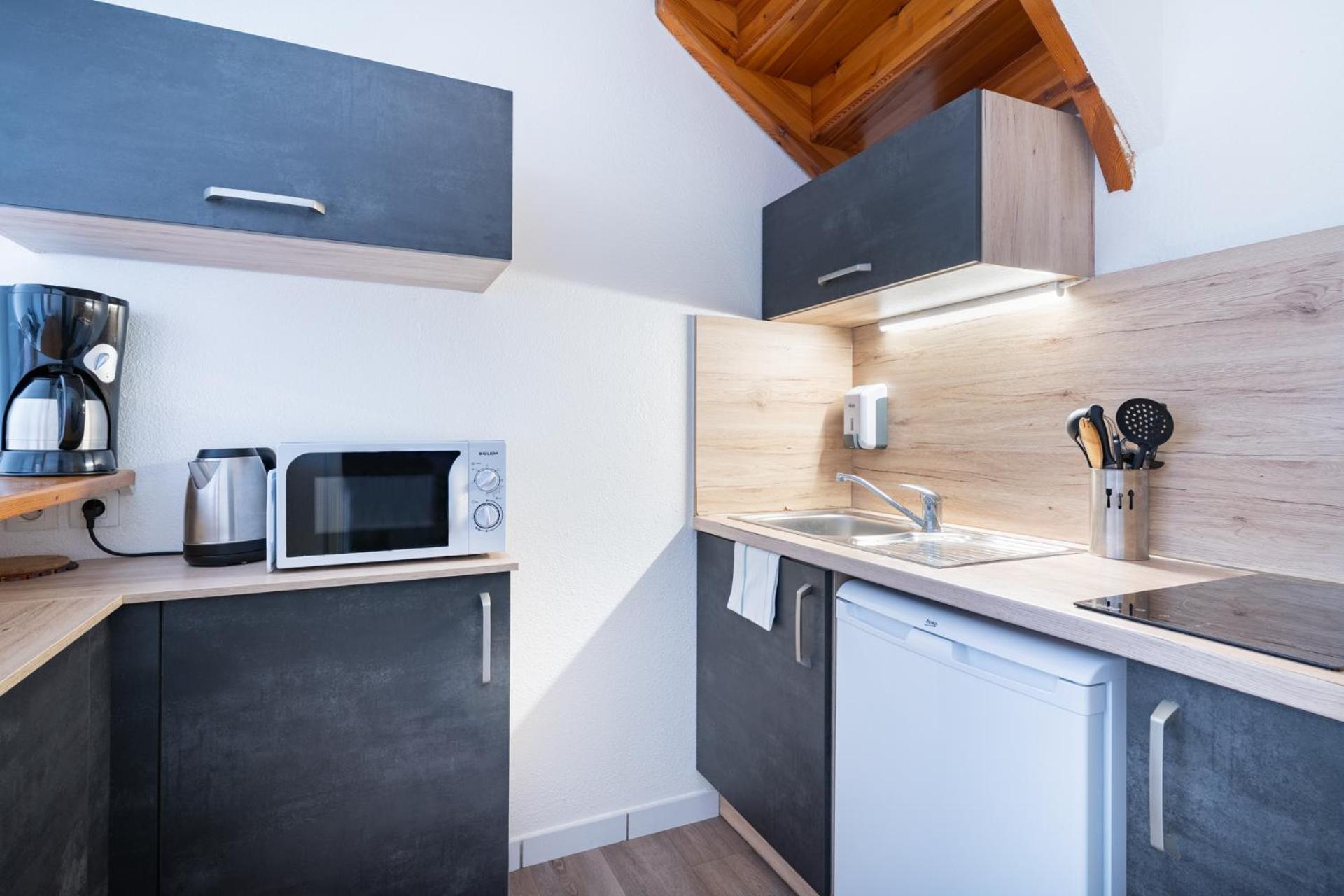 Sejours & Affaires Annecy Le Pont Neuf Aparthotel Cran-Gevrier Ngoại thất bức ảnh