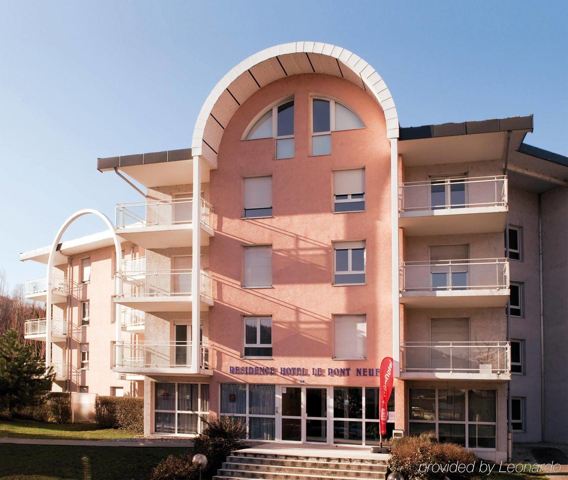 Sejours & Affaires Annecy Le Pont Neuf Aparthotel Cran-Gevrier Ngoại thất bức ảnh