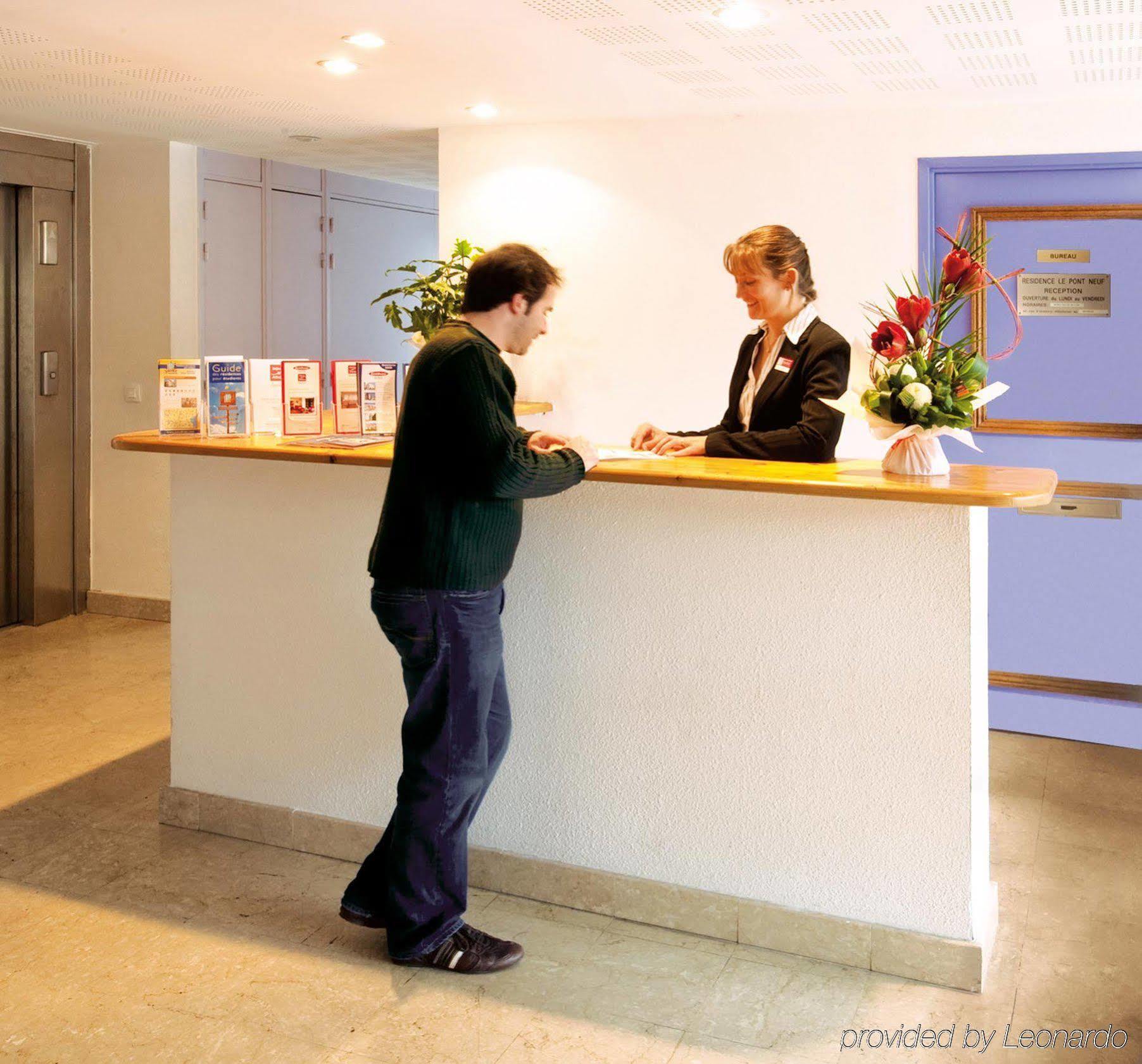 Sejours & Affaires Annecy Le Pont Neuf Aparthotel Cran-Gevrier Ngoại thất bức ảnh