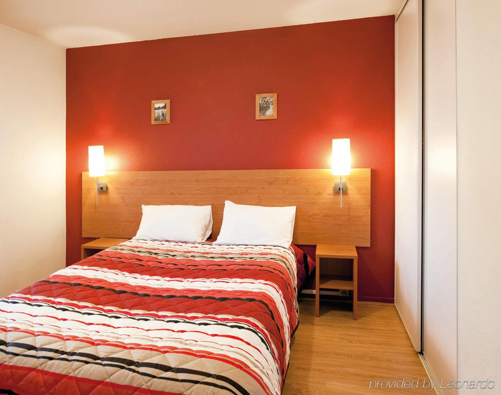 Sejours & Affaires Annecy Le Pont Neuf Aparthotel Cran-Gevrier Ngoại thất bức ảnh