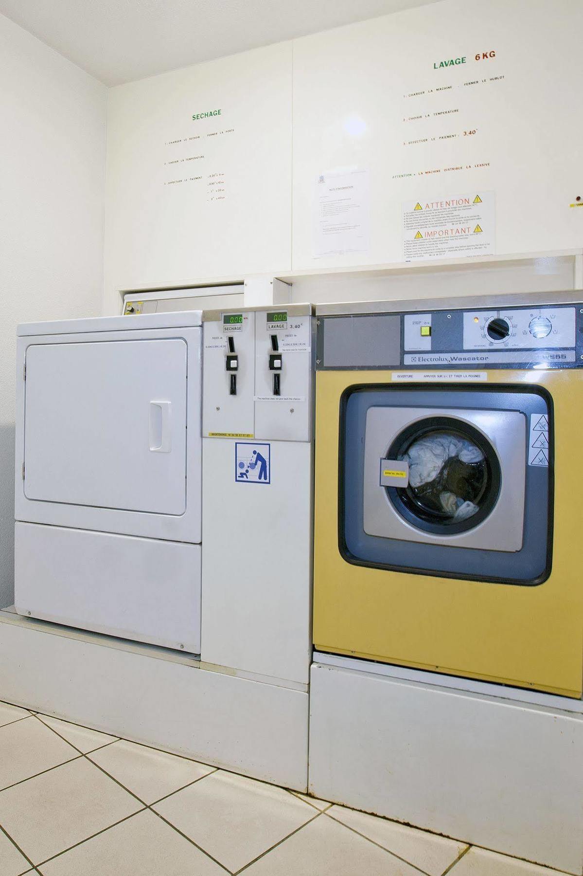Sejours & Affaires Annecy Le Pont Neuf Aparthotel Cran-Gevrier Ngoại thất bức ảnh
