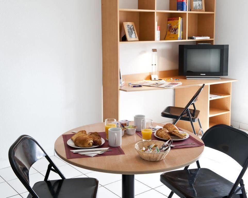 Sejours & Affaires Annecy Le Pont Neuf Aparthotel Cran-Gevrier Ngoại thất bức ảnh